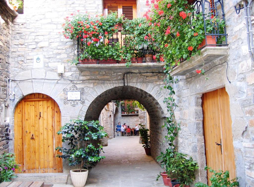 Casa Dueso Hotel El Pueyo de Araguás Exterior foto