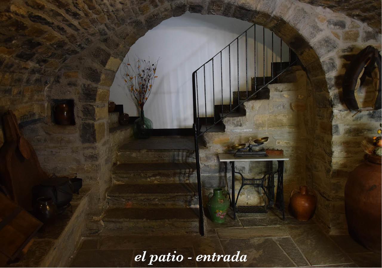 Casa Dueso Hotel El Pueyo de Araguás Exterior foto